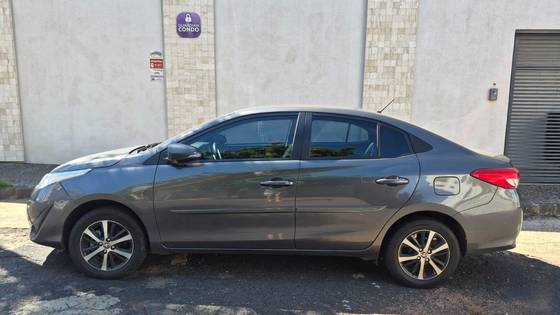 TOYOTA YARIS 1.5 16V FLEX SEDAN XS CONNECT MULTIDRIVE